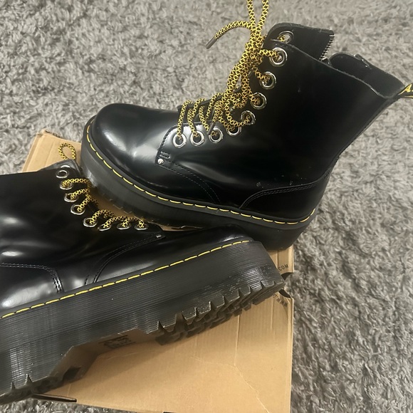 Jadon Max DrMarten Boots with Gold Laces - Picture 2 of 5